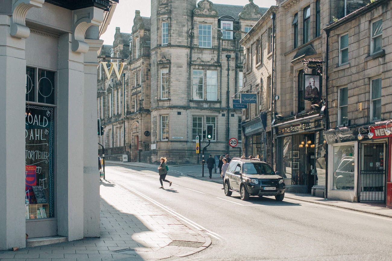 kinlake-how-to-work-from-coffeeshops